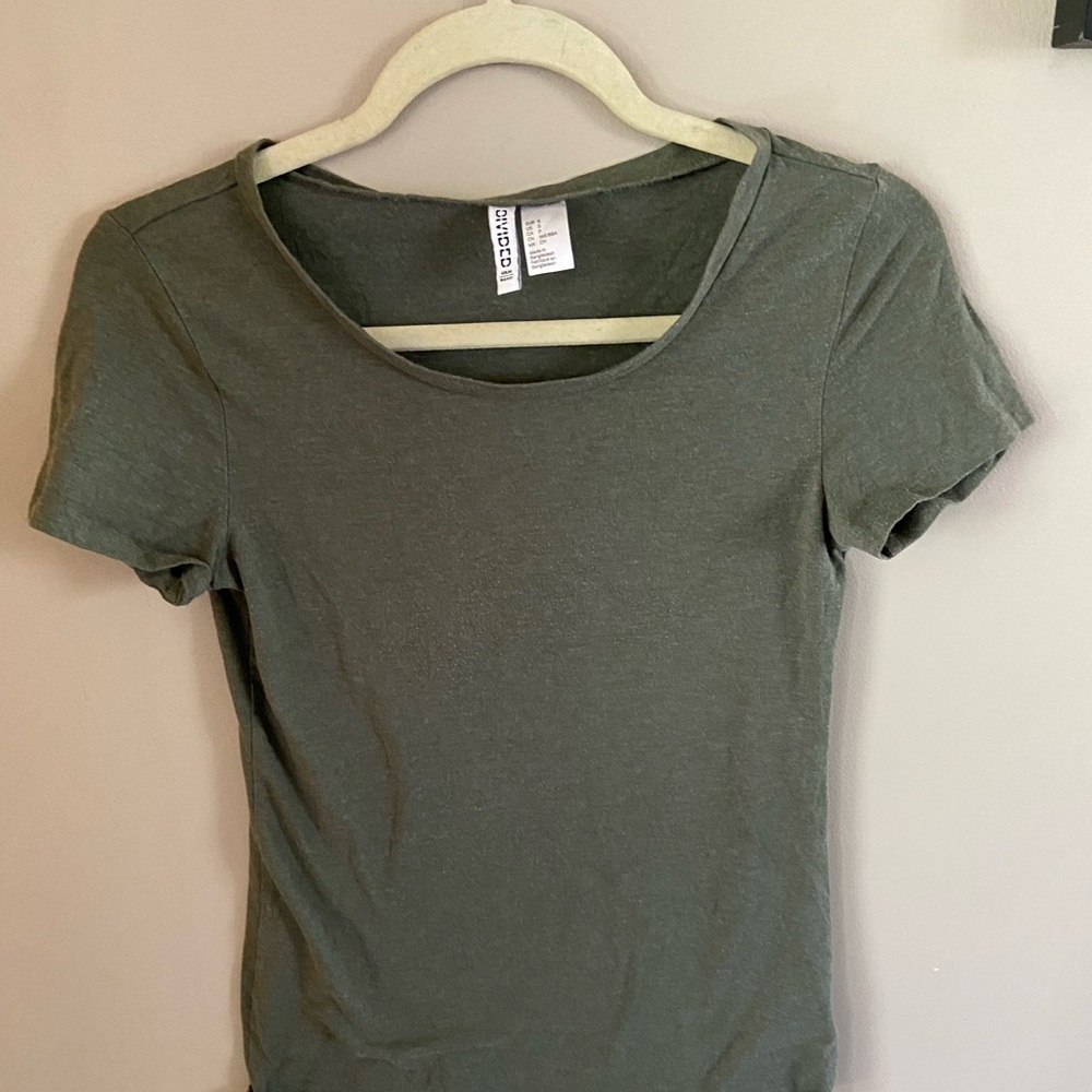 Fitted Green Tee